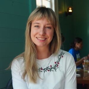 Meet your Posher, Danielle